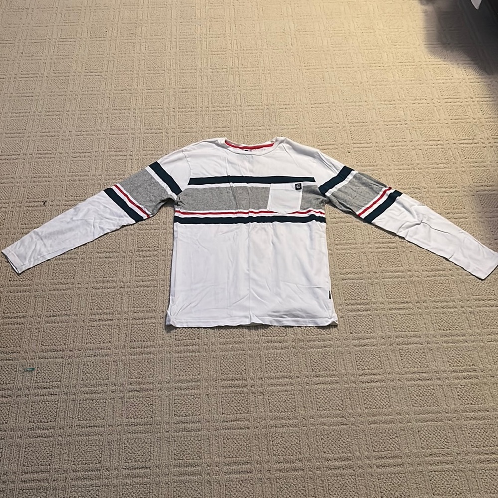 Billabong long sleeve shirt